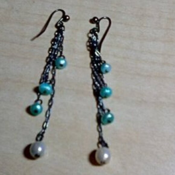 Teal & White Beaded Dangle Chain Earrings : 2 1/4" long - Picture 3 of 9